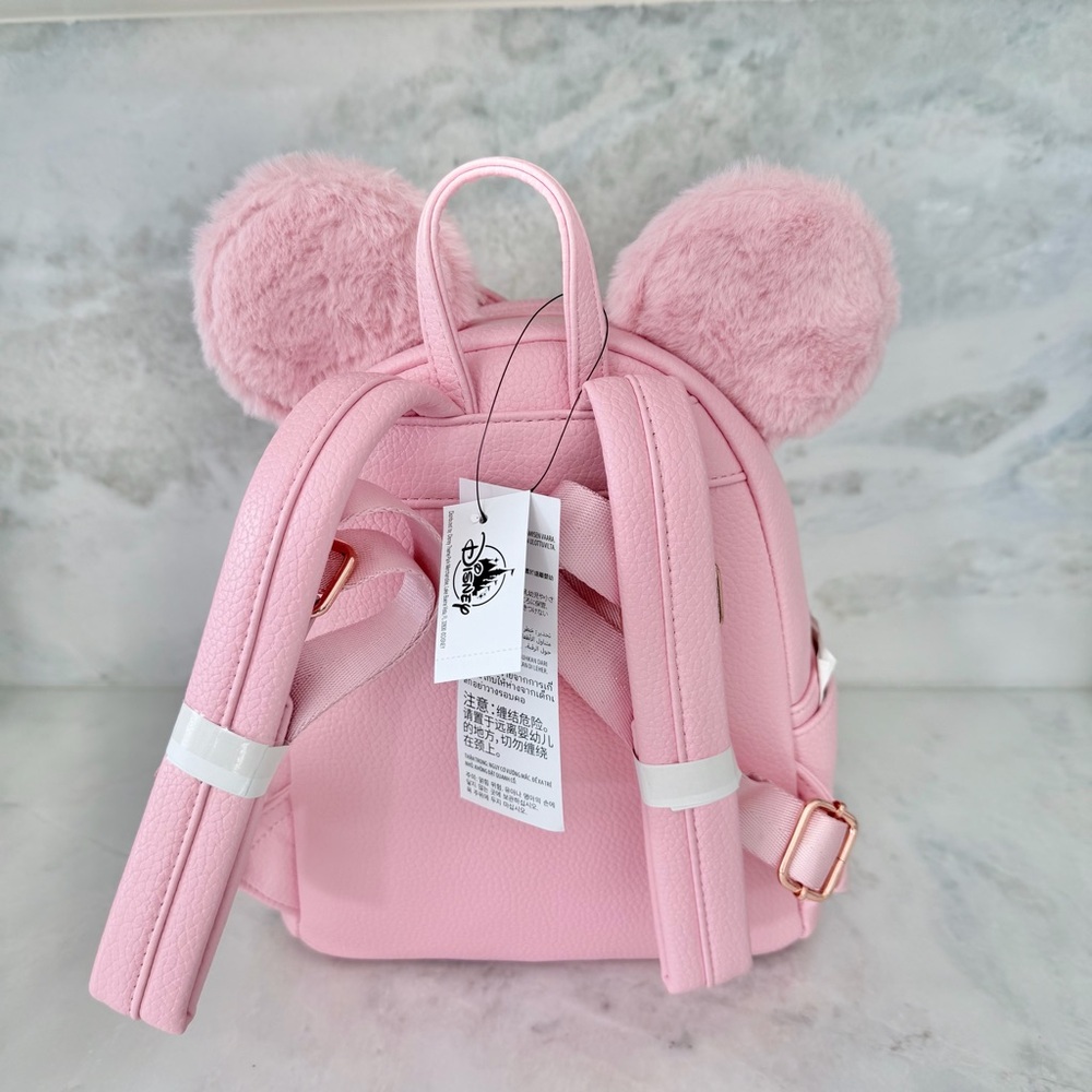 NEW Loungefly Disney Exclusive Piglet Pink Minnie Ears Backpack - Picture 2 of 5